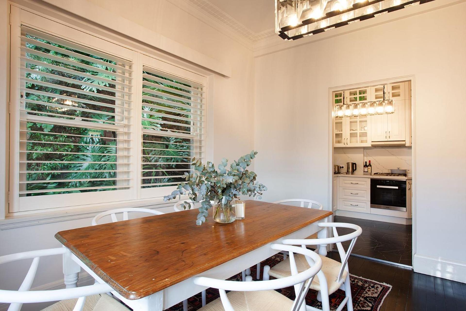 Apartment A Touch Of Pink, Bellevue Hill Ih